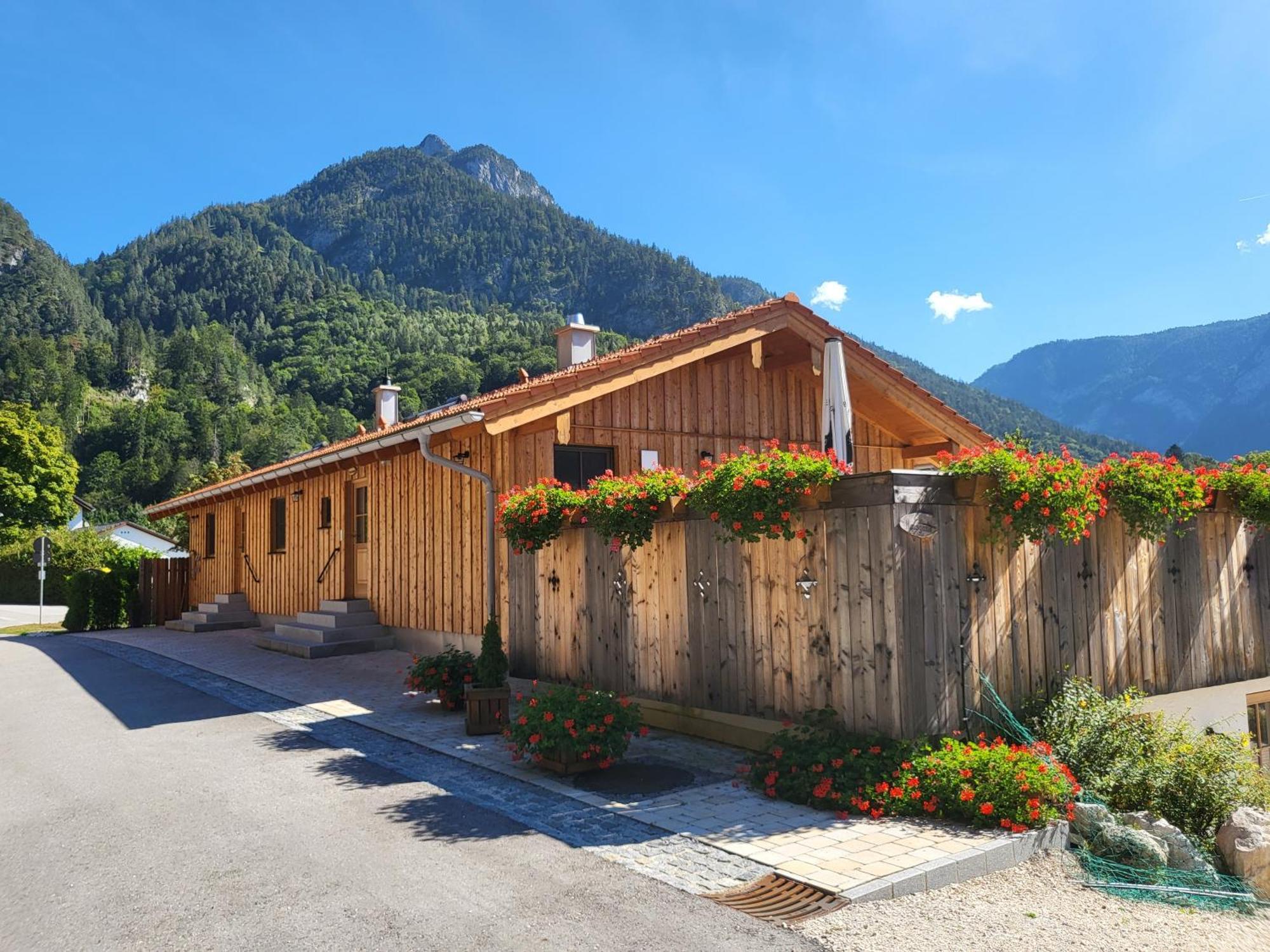Nickis Bergcamp Schneizlreuth
